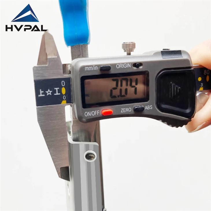 ठूला औद्योगिक ट्रेहरूको लागि सेल्फ-लकिङ बल बेयरिङ स्लाइड